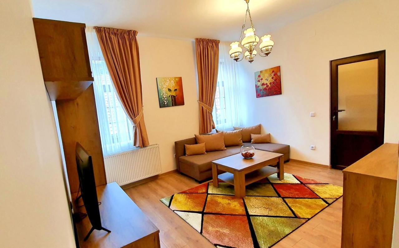 Zur Krone Aparthotel Widdershausen エクステリア 写真