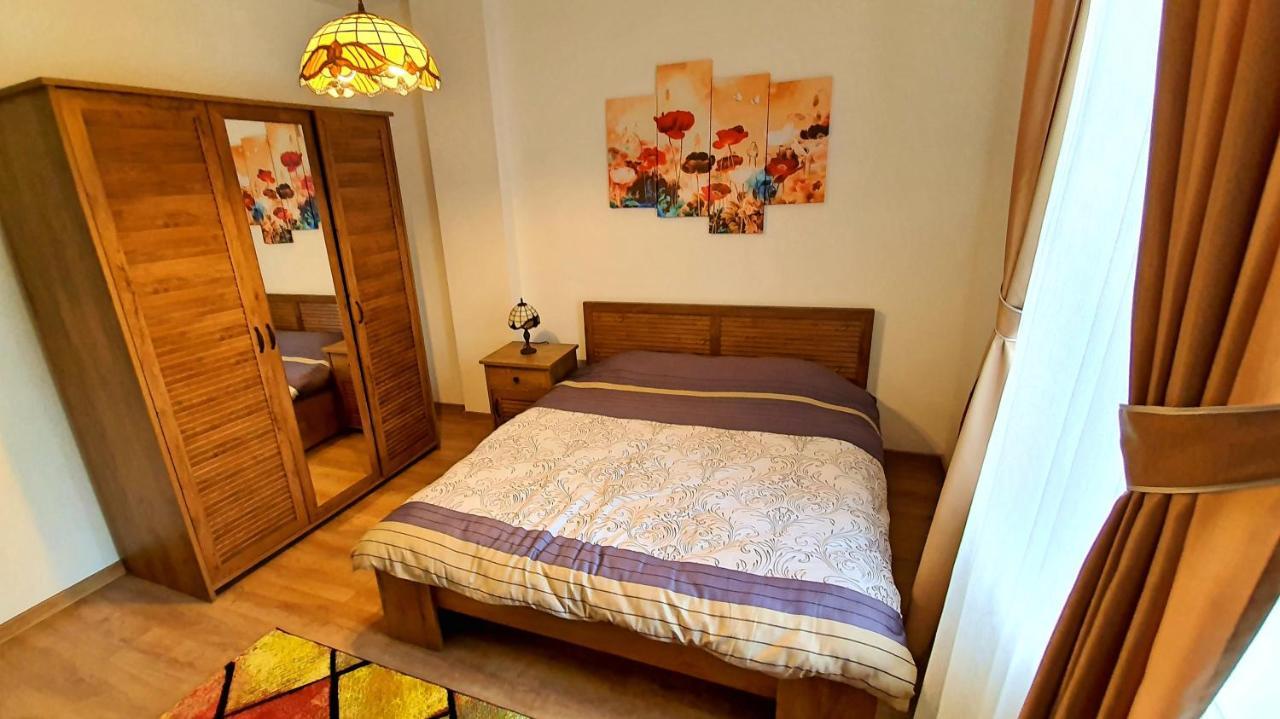 Zur Krone Aparthotel Widdershausen エクステリア 写真
