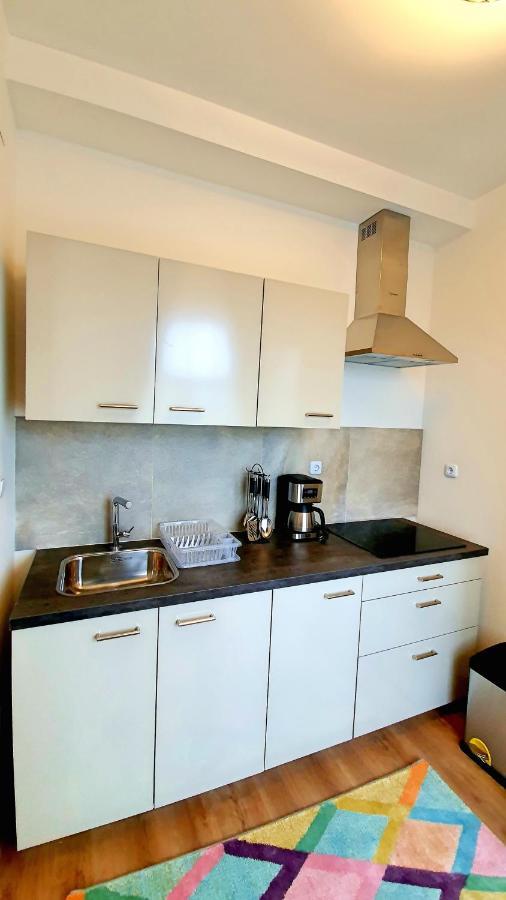 Zur Krone Aparthotel Widdershausen エクステリア 写真