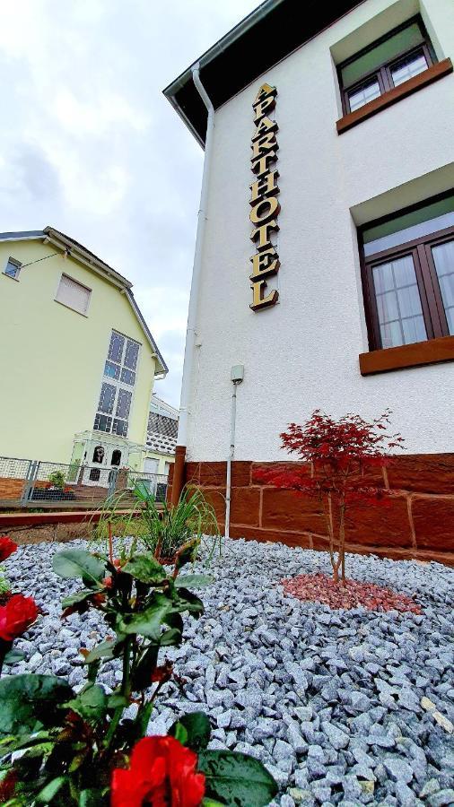 Zur Krone Aparthotel Widdershausen エクステリア 写真